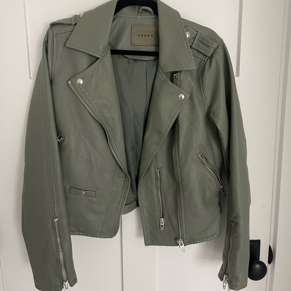Blank NYC olive green leather jacket. Lightly used. Size M - Picture 1 of 1